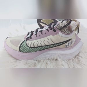 Nike Zoom Gravity Trainers (BQ3203-102)